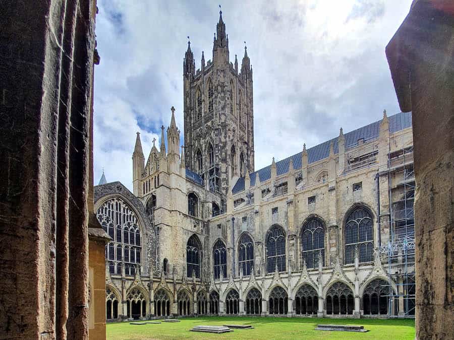 Image of Canterbury Cathedral with the courtyard in view